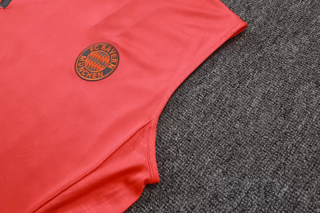 Completino Canottiera Bayern Munich 25/26 Uomo Rosso | Kit Allenamento - CalcioVivo