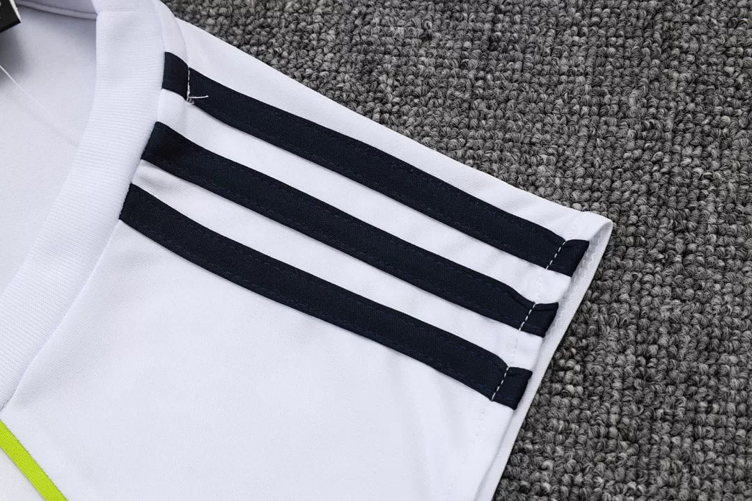 Completino Canottiera Real Madrid 25/26 Uomo Bianco | Kit Allenamento - CalcioVivo