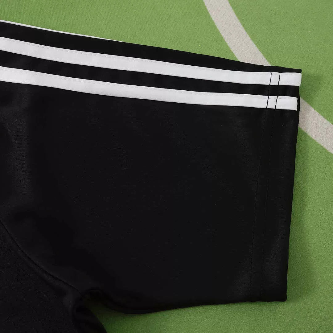 Maglia Germania Training 2026 Uomo Nera | Maglia da Calcio - CalcioVivo