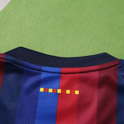 Kit Bambino Barcelona Home 26/27 Rosso e Blu | Kit da Calcio