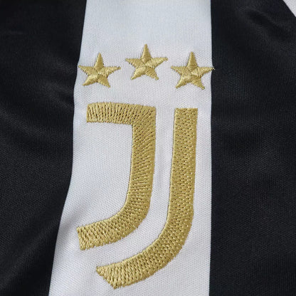 Kit Bambino Juventus Home 26/27 | Kit da Calcio - CalcioVivo