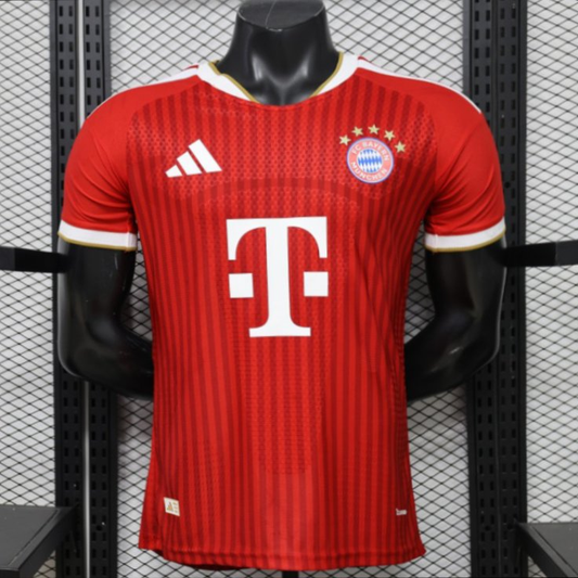 Maglia Bayern Munich Home 26/27 Player Uomo Rosso | Maglia da Calcio - CalcioVivo