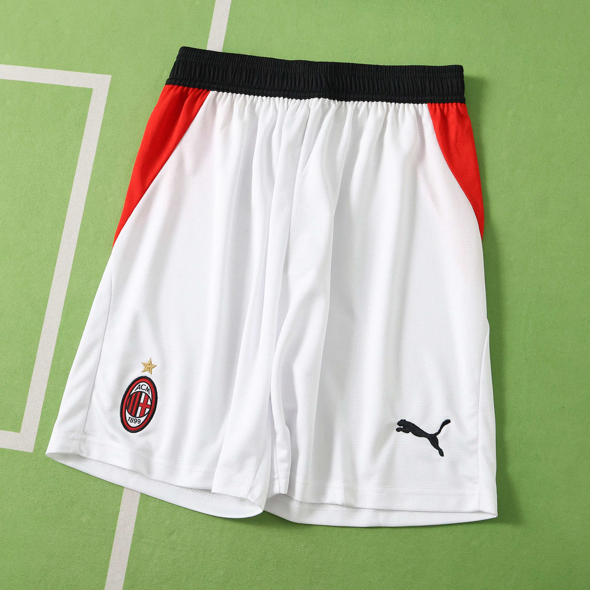 Pantaloncini Milan Home Bianco 26/27 Uomo | Pantaloncini da Calcio - CalcioVivo