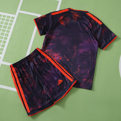 Kit Bambino Bayern Munich Third 26/27 Nero con dettagli Rosso Arancione