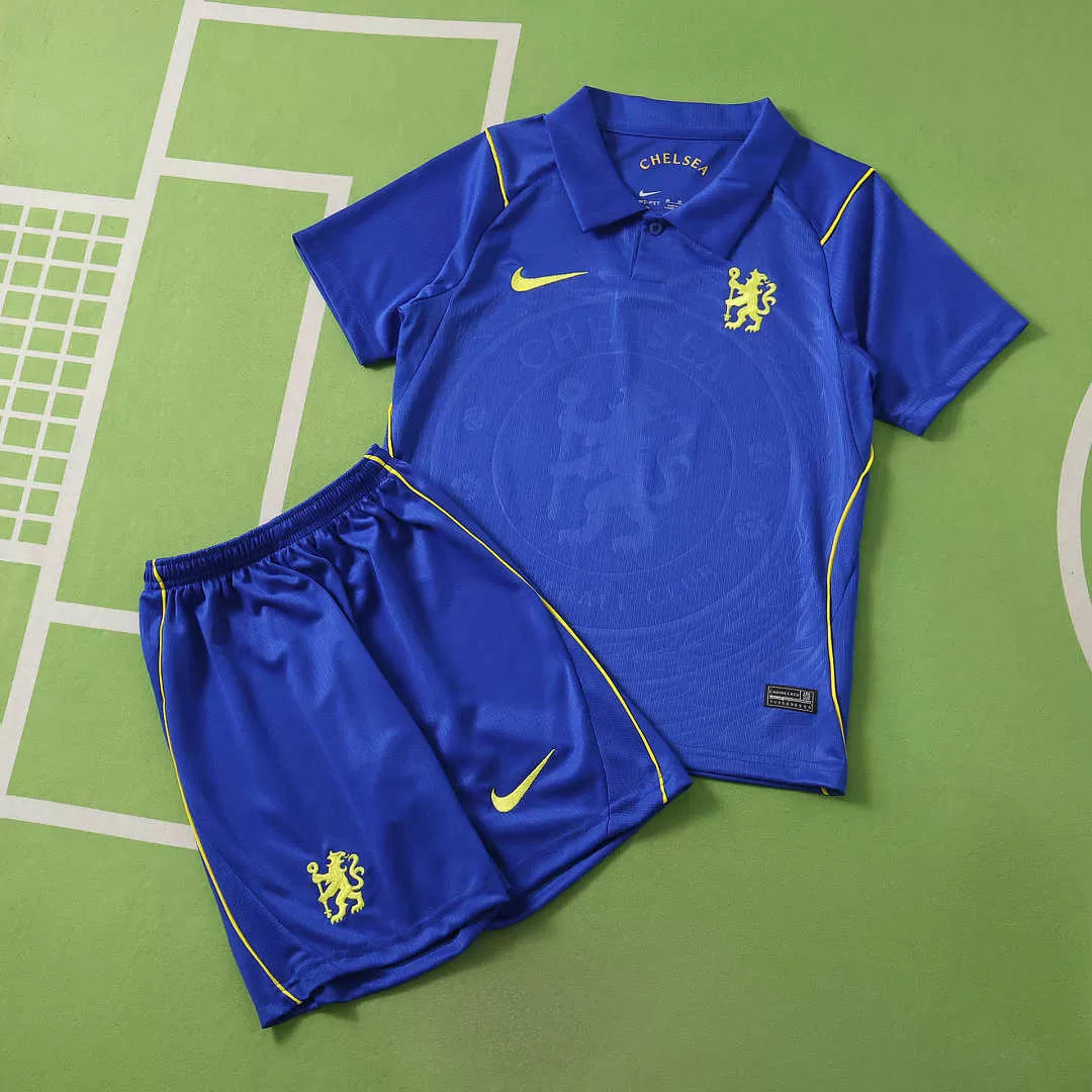 Kit Bambino Chelsea Home 26/27 Blu Royal | Kit da Calcio - CalcioVivo