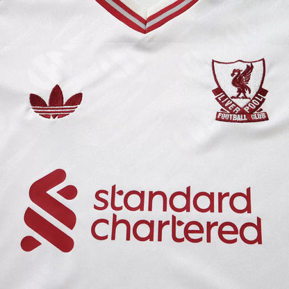 Kit Bambino Liverpool Away 26/27 Bianco | Kit da Calcio - CalcioVivo