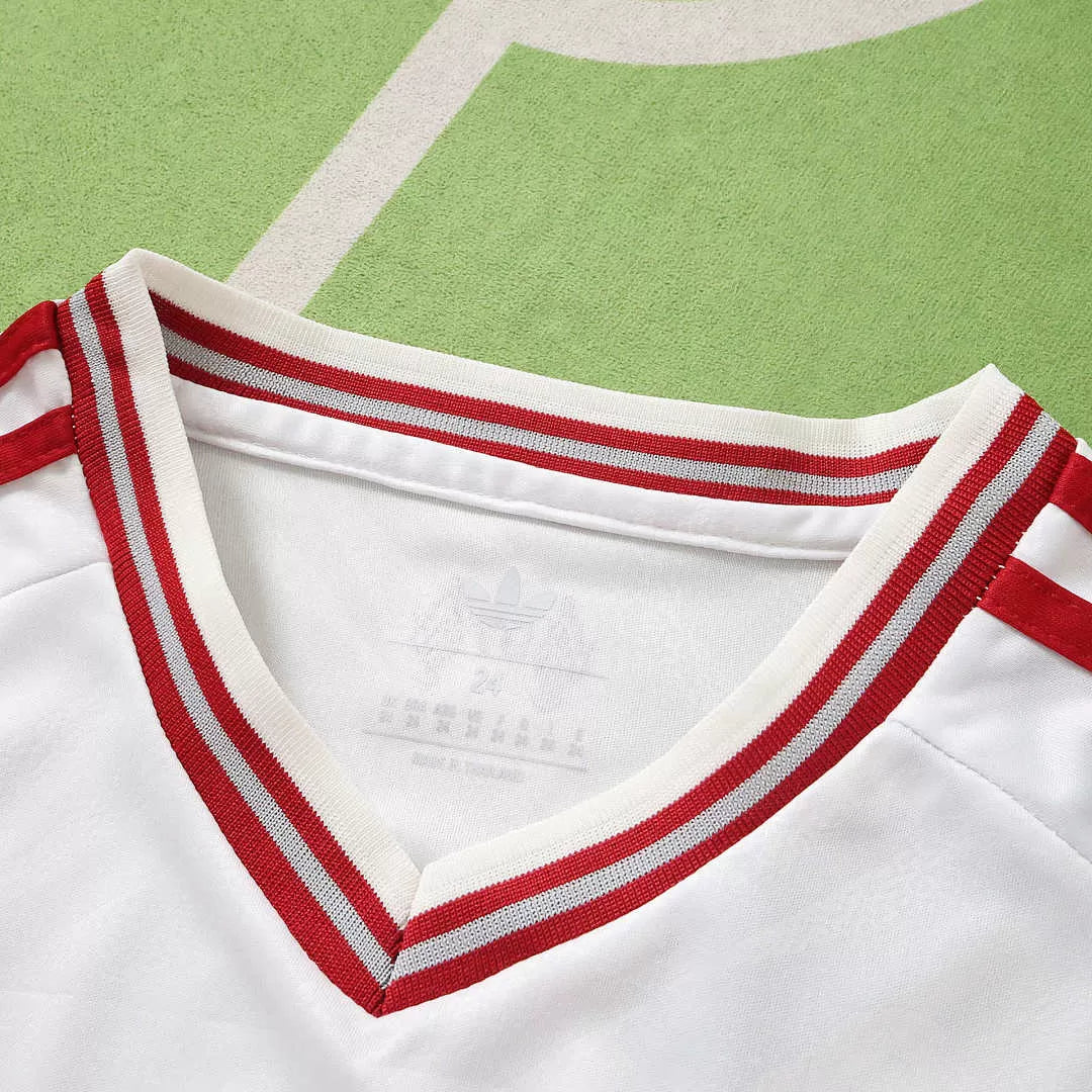 Kit Bambino Liverpool Away 26/27 Bianco | Kit da Calcio - CalcioVivo
