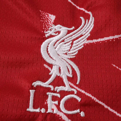 Kit Bambino Liverpool Home 26/27 Rosso | Kit da Calcio