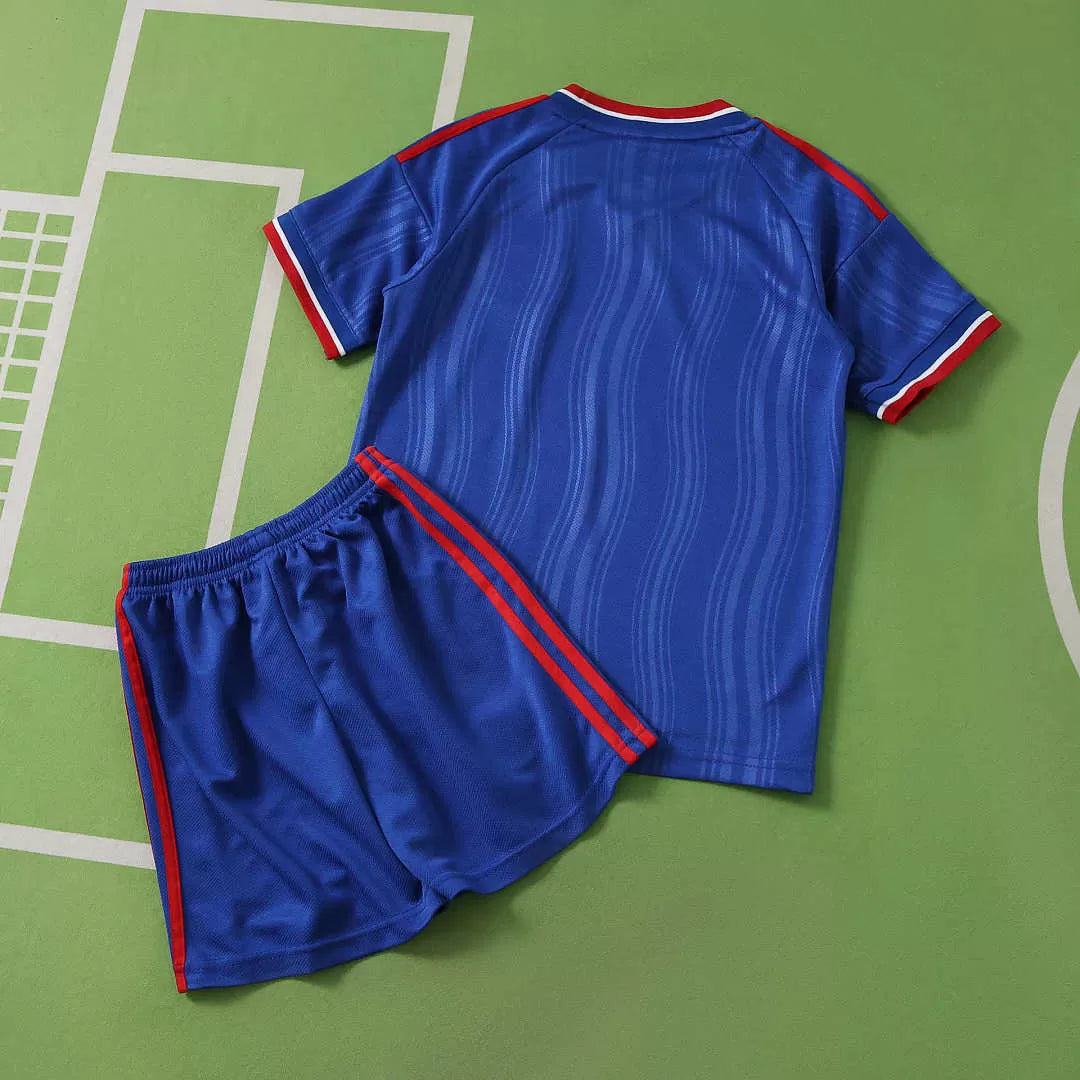 Kit Bambino Manchester United Away 26/27 Blu | Kit da Calcio - CalcioVivo