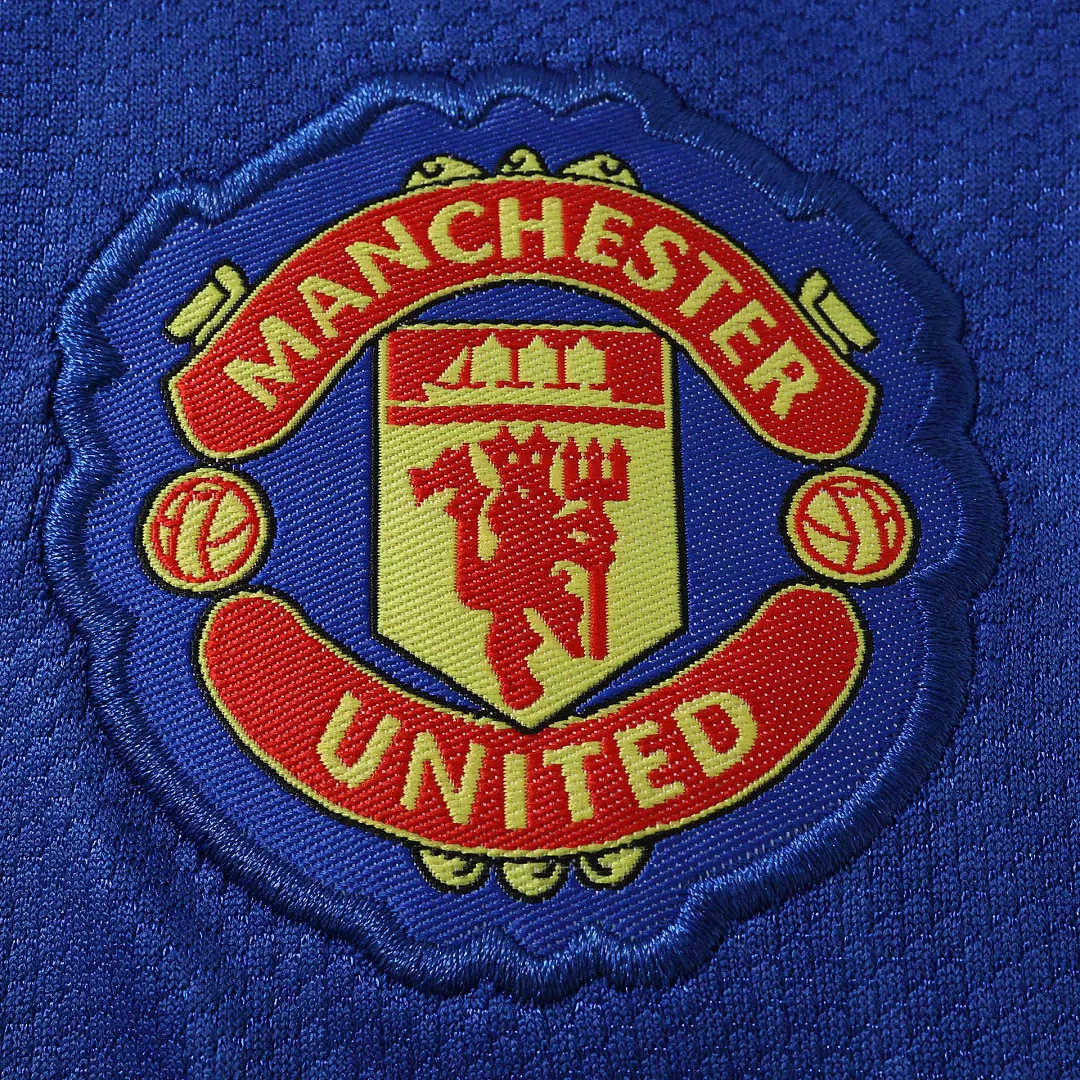 Kit Bambino Manchester United Away 26/27 Blu | Kit da Calcio - CalcioVivo