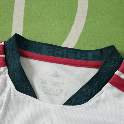 Kit Bambino Real Madrid Home 26/27 Bianco | Kit da Calcio - CalcioVivo