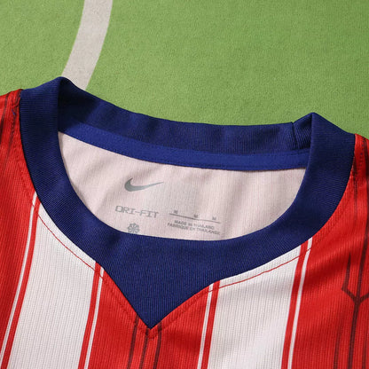 Maglia Atlético De Madrid Home 26/27 Uomo Rosso e Bianco a strisce verticali | Maglia da Calcio
