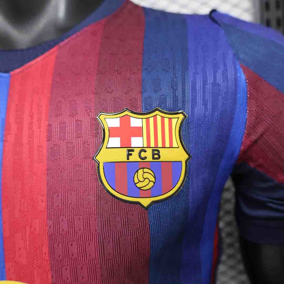 Maglia Barcelona Home 26/27 Player Uomo Blu e Rosso | Maglia da Calcio - CalcioVivo