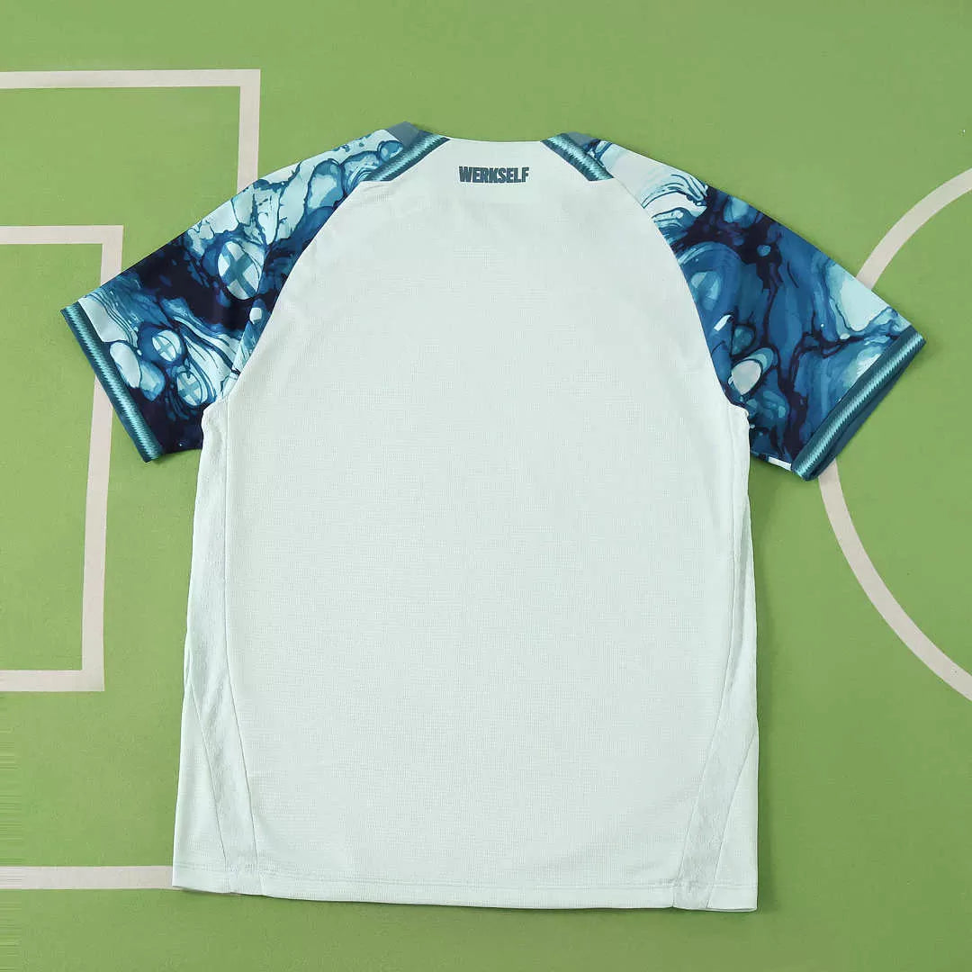 Maglia Bayer Leverkusen Away 26/27 Uomo Bianco e Blu | Maglia da Calcio - CalcioVivo
