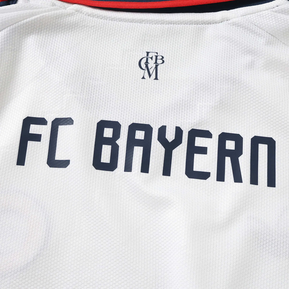 Maglia Bayern Munich Away 26/27 Donna Bianco | Maglia da Calcio - CalcioVivo