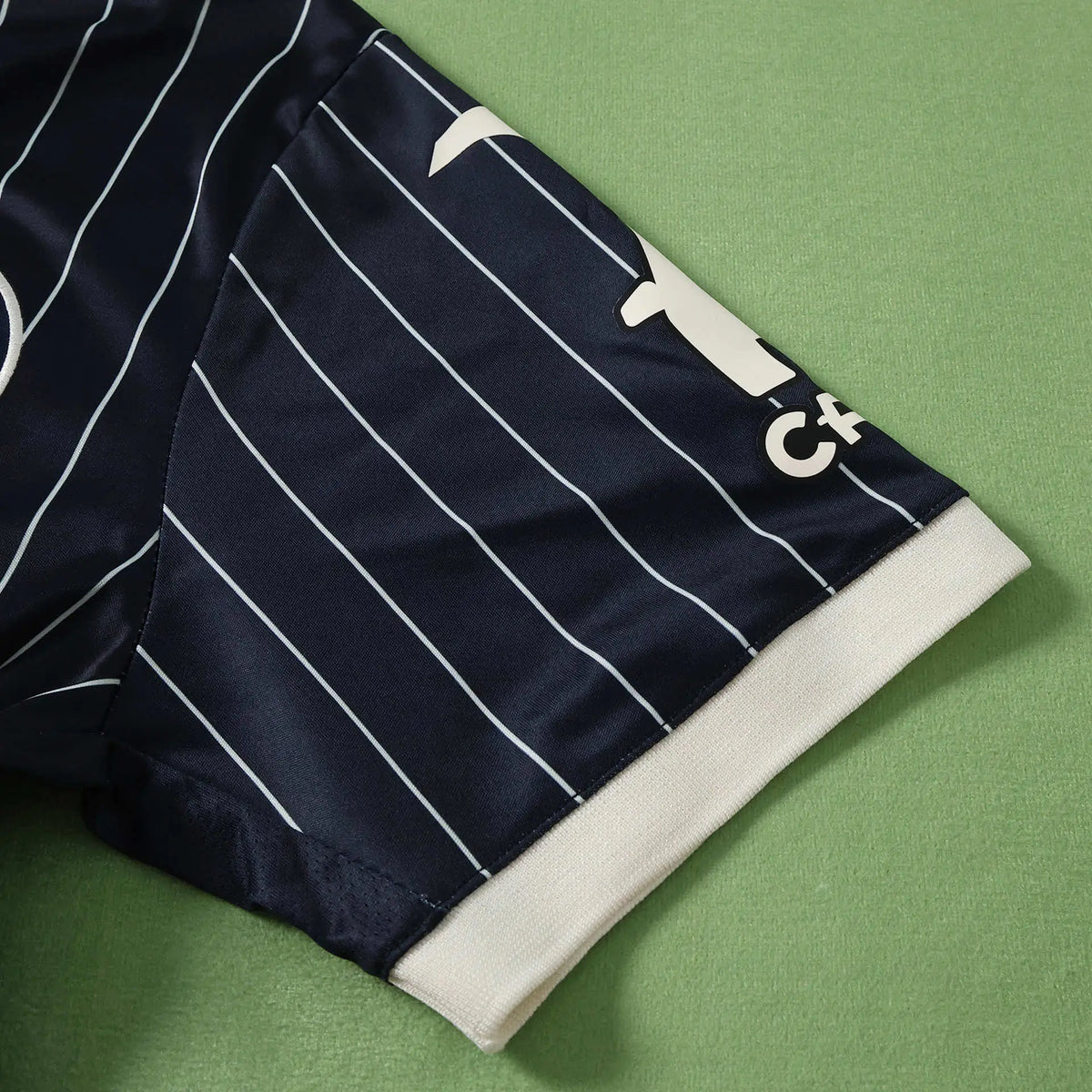 Maglia Brentford Away 26/27 Uomo Nero con righe bianche | Maglia da Calcio