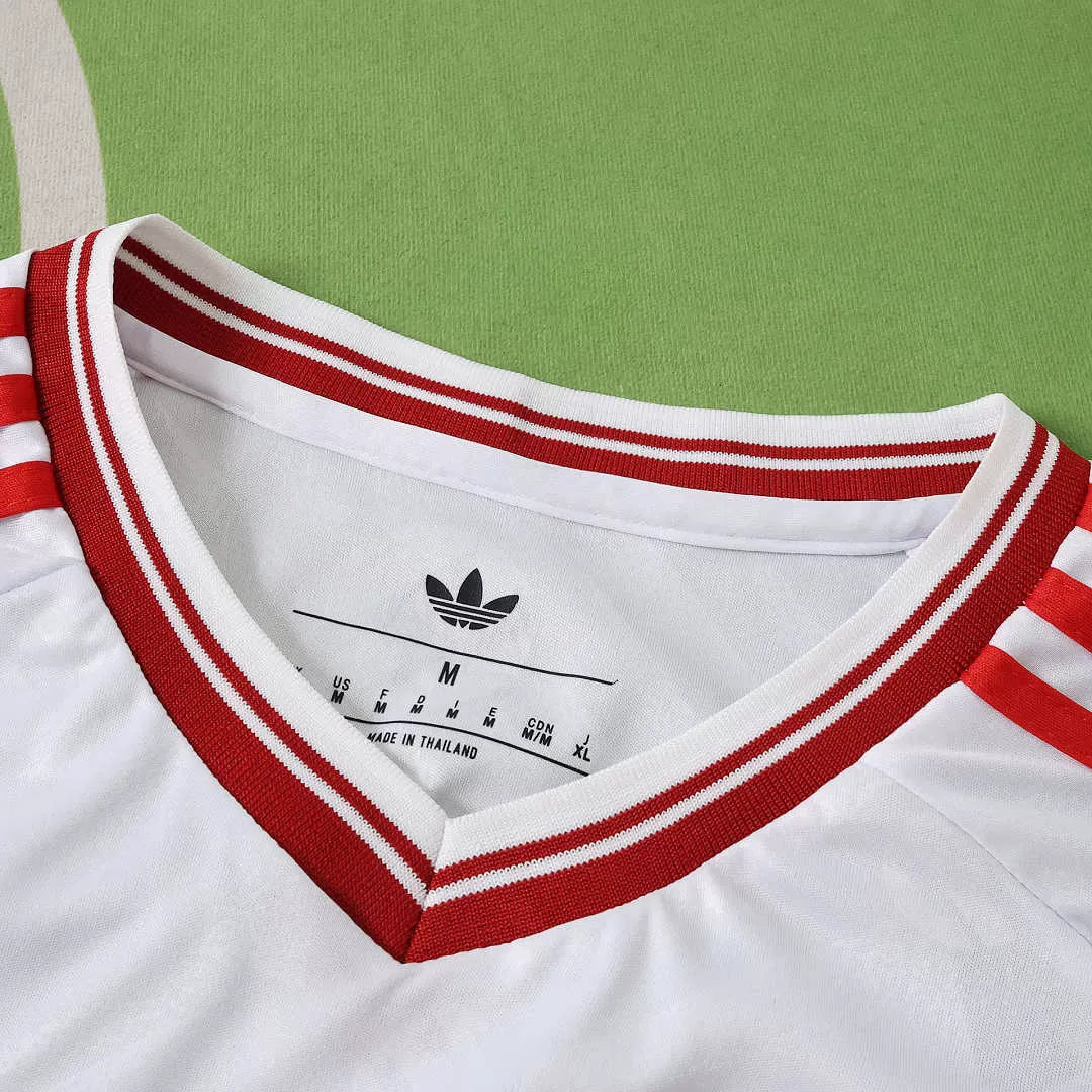 Maglia Liverpool Away 26/27 Donna Bianco | Maglia da Calcio - CalcioVivo