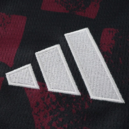 Maglia Liverpool Third 26/27 Uomo Nero | Maglia da Calcio - CalcioVivo