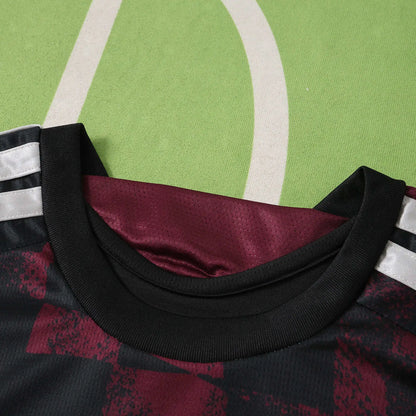 Maglia Liverpool Third 26/27 Uomo Nero | Maglia da Calcio - CalcioVivo