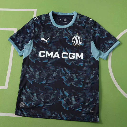 Maglia Marseille Away 26/27 Uomo Nero con dettagli Azzurro | Maglia da Calcio