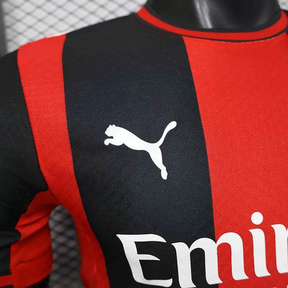 Maglia Milan Home 26/27 Player Uomo Nero e Rosso | Maglia da Calcio - CalcioVivo
