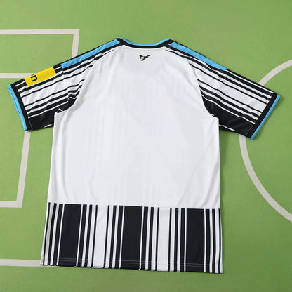 Maglia Newcastle Home 26/27 Uomo Bianco e Nero | Maglia da Calcio