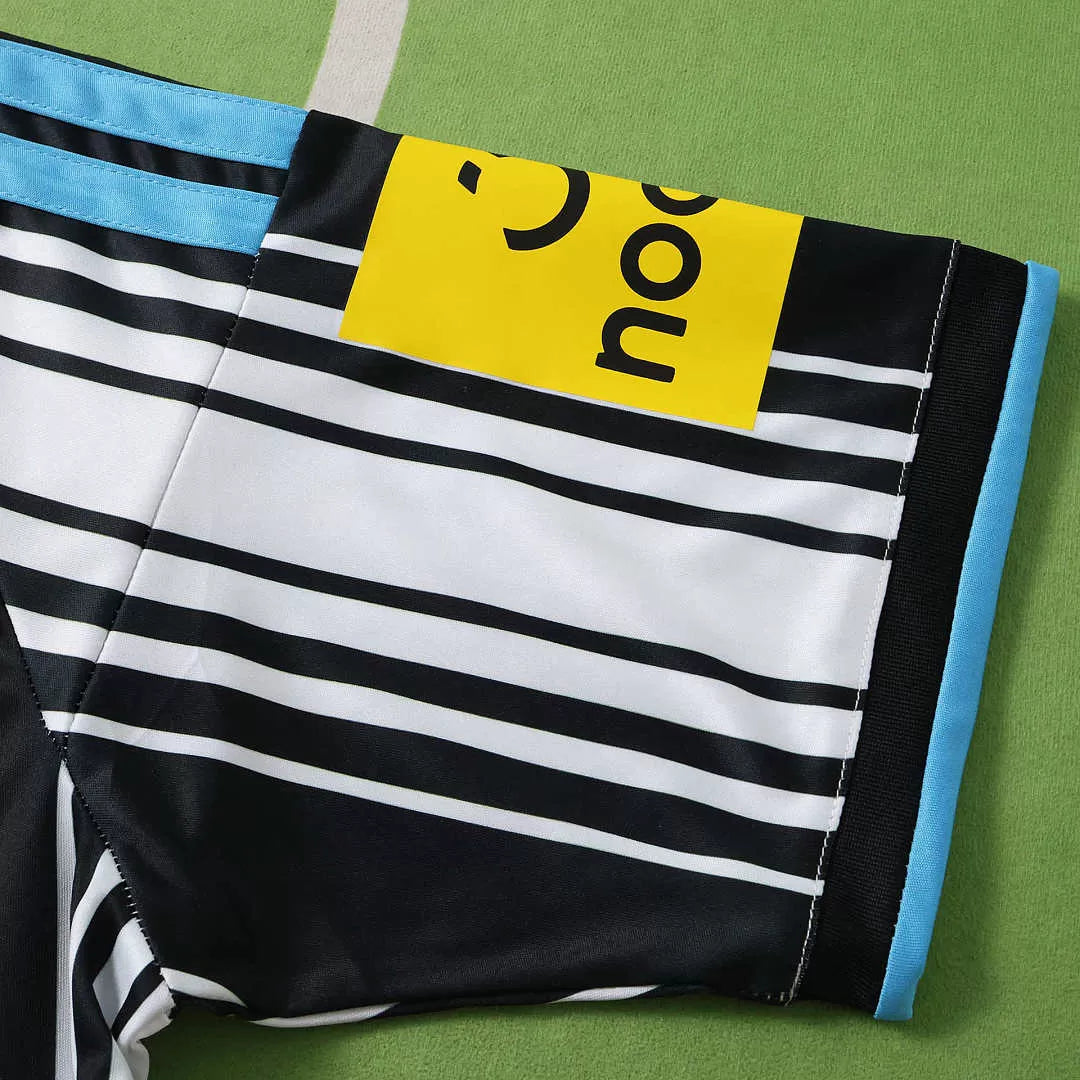 Maglia Newcastle Home 26/27 Uomo Bianco e Nero | Maglia da Calcio