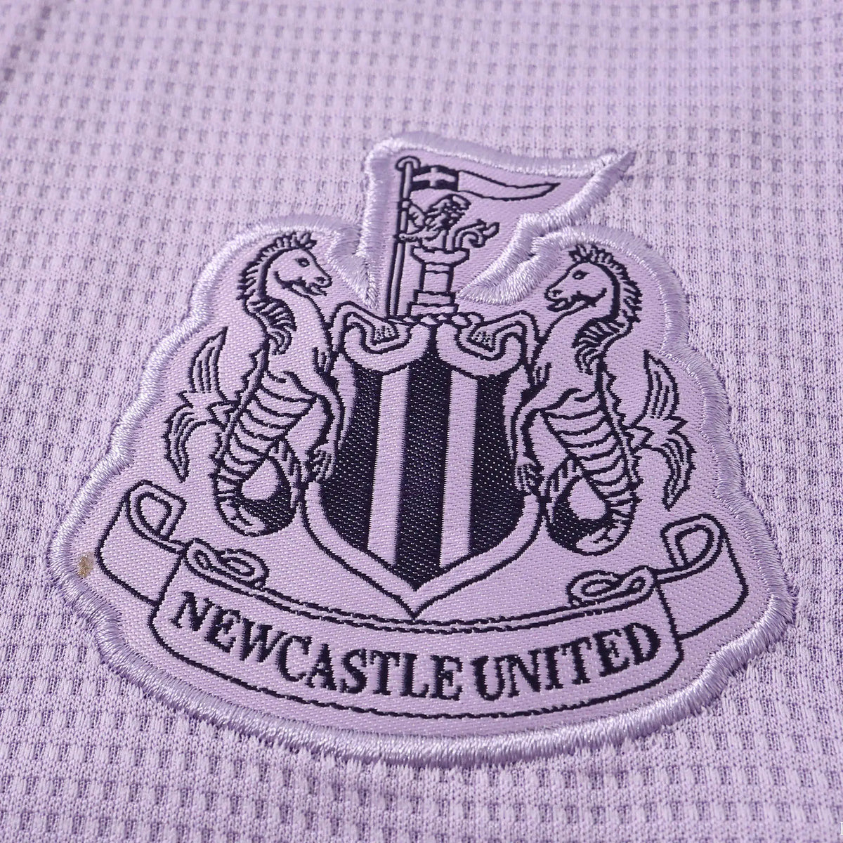 Maglia Newcastle Third 26/27 Uomo Grigio Perla | Maglia da Calcio - CalcioVivo
