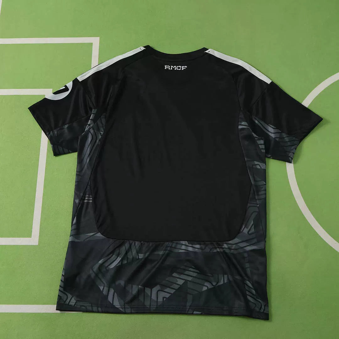 Maglia Portiere Real Madrid 26/27 Uomo Nero | Maglia da Calcio - CalcioVivo
