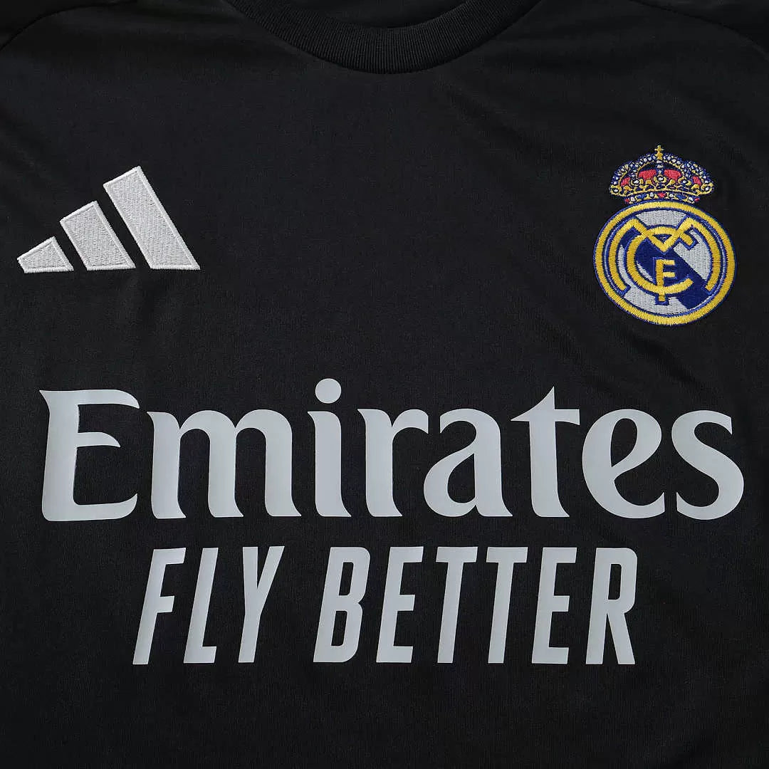 Maglia Portiere Real Madrid 26/27 Uomo Nero | Maglia da Calcio - CalcioVivo