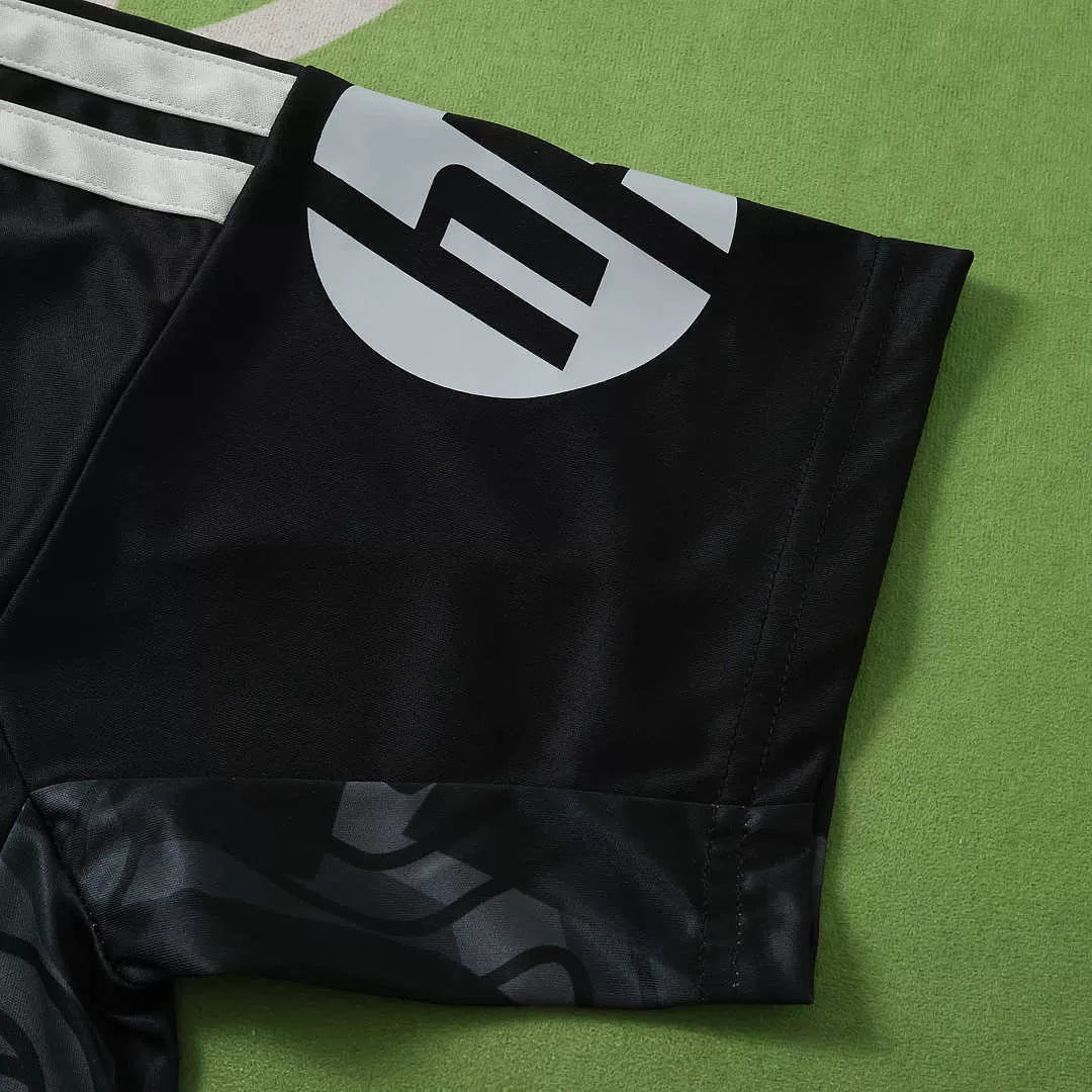 Maglia Portiere Real Madrid 26/27 Uomo Nero | Maglia da Calcio - CalcioVivo