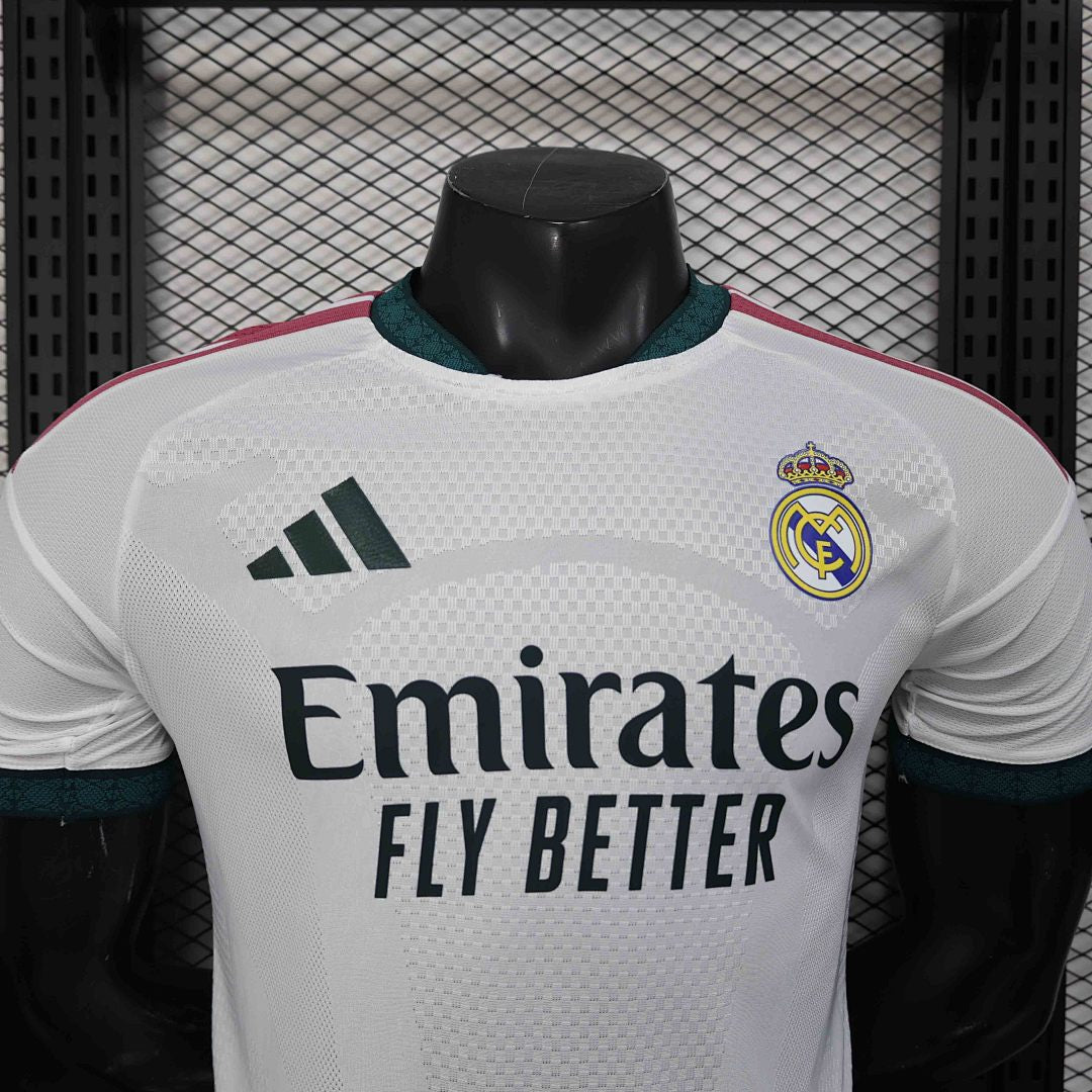 Maglia Real Madrid Home 26/27 Player Uomo Bianco | Maglia da Calcio - CalcioVivo