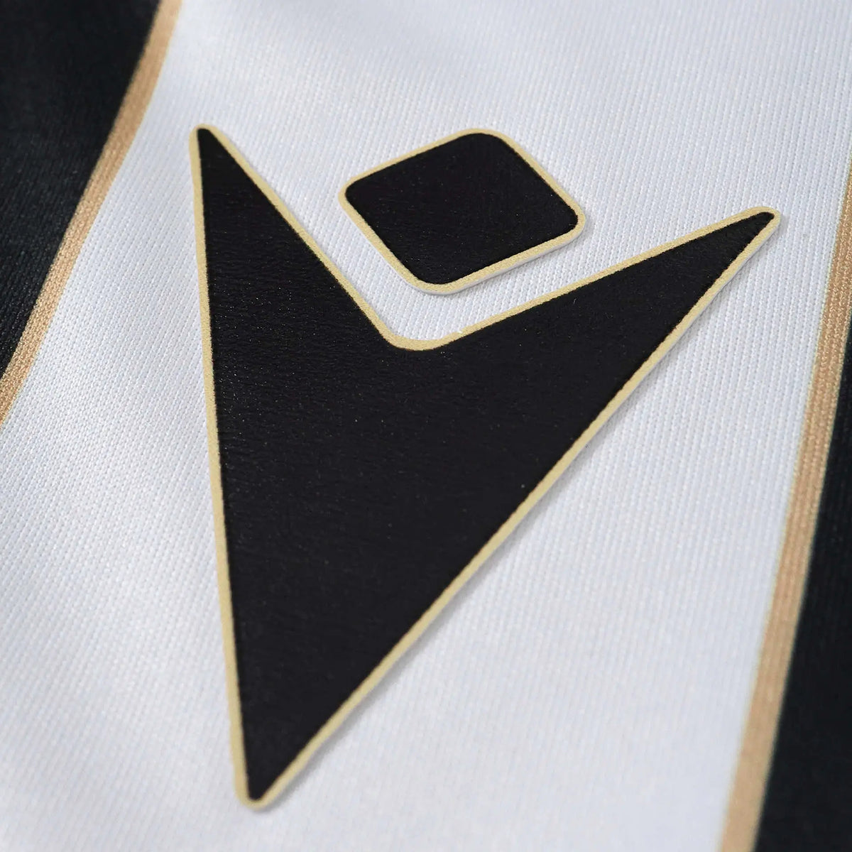 Maglia Udinese Home 26/27 Uomo Bianco e Nero | Maglia da Calcio - CalcioVivo