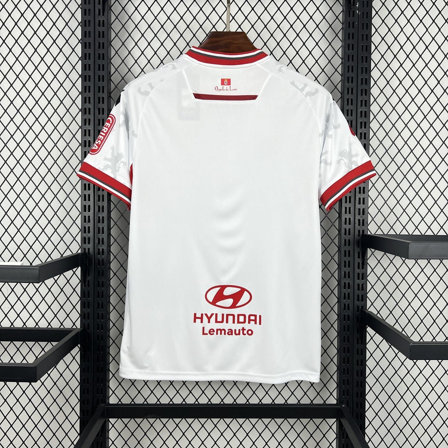 Cultural Leonesa Home Jersey 25/26 - CalcioVivo