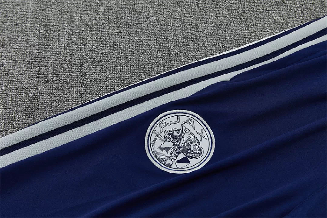 Tuta Ajax 26/27 Uomo Azzurro e Blu Navy | Tuta da Calcio - CalcioVivo