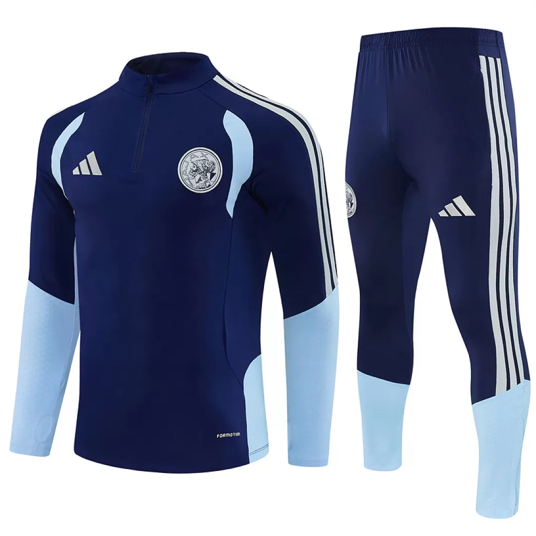 Tuta Ajax 26/27 Uomo Blu Navy e Azzurro | Tuta da Calcio - CalcioVivo