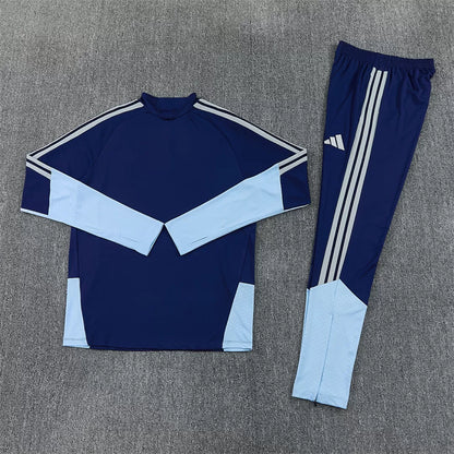 Tuta Ajax 26/27 Uomo Blu Navy e Azzurro | Tuta da Calcio - CalcioVivo