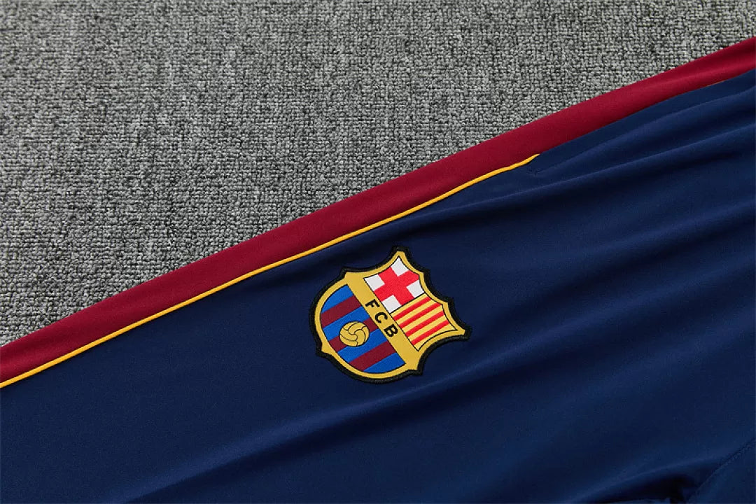 Tuta Barcelona 26/27 Uomo Blu Navy | Tuta da Calcio - CalcioVivo