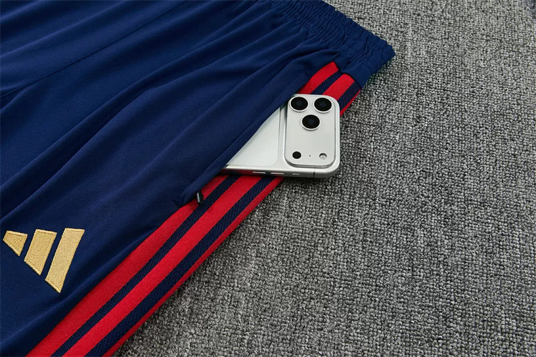 Tuta Bayern Munich 26/27 Uomo Grigio/Blu Navy | Tuta da Calcio - CalcioVivo