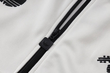 Tuta Full-zip Juventus 26/27 Uomo Bianco/Nero/Rosa | Tuta da Calcio - CalcioVivo