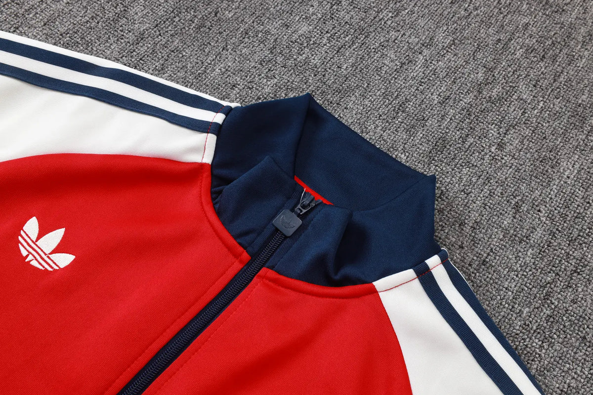 Tuta Full-zip Arsenal 26/27 Uomo Rosso/Blu Navy/Bianco | Tuta da Calcio - CalcioVivo