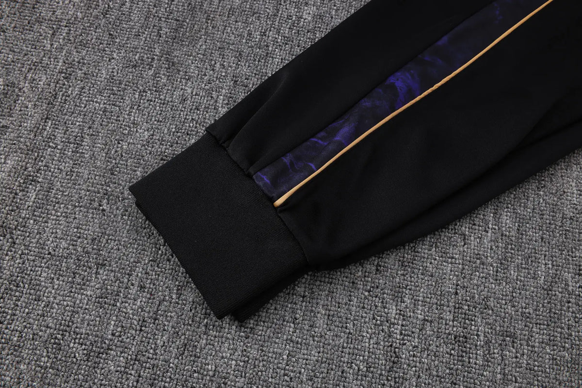 Tuta Full-zip Barcelona 26/27 Uomo Nero/Viola | Tuta da Calcio - CalcioVivo