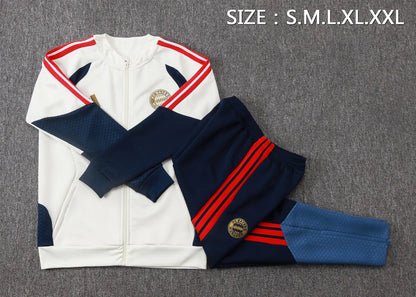 Tuta Full-zip Bayern Munich 26/27 Uomo Bianco e Blu Navy | Tuta da Calcio - CalcioVivo