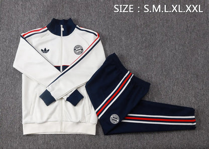 Tuta Full-zip Bayern Munich 26/27 Uomo Bianco e Blu Navy | Tuta da Calcio - CalcioVivo