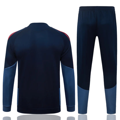 Tuta Full-zip Bayern Munich 26/27 Uomo Blu Navy | Tuta da Calcio - CalcioVivo