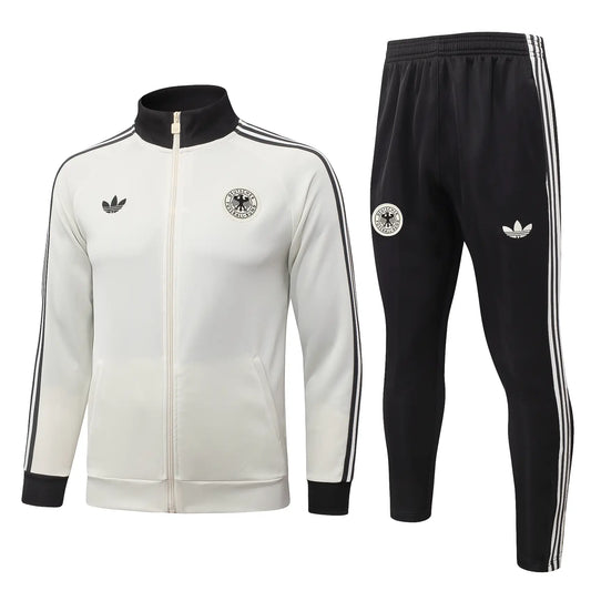 Tuta Full-zip Germania 26/27 Uomo Bianco e Nero | Tuta da Calcio - CalcioVivo