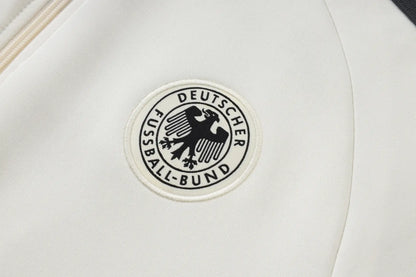 Tuta Full-zip Germania 26/27 Uomo Bianco e Nero | Tuta da Calcio - CalcioVivo