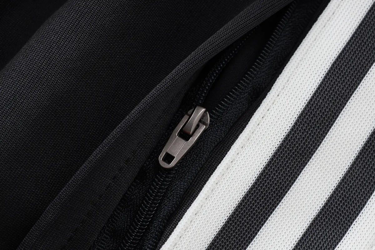 Tuta Full-zip Germania 26/27 Uomo Bianco e Nero | Tuta da Calcio - CalcioVivo