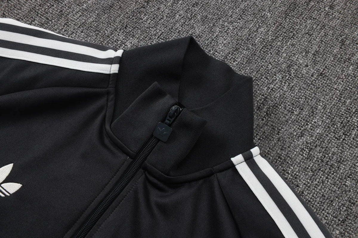 Tuta Full-zip Germania 26/27 Uomo Nero | Tuta da Calcio - CalcioVivo