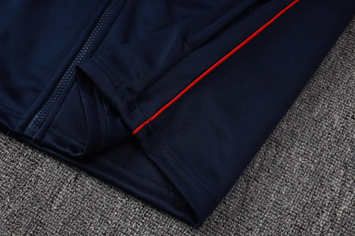 Tuta Full-zip Inghilterra 26/27 Uomo Blu Navy | Tuta da Calcio - CalcioVivo